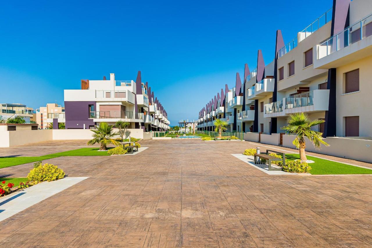 High Class 2 Bedroom Apartment With Underfloor Heating Torre de la Horadada ภายนอก รูปภาพ