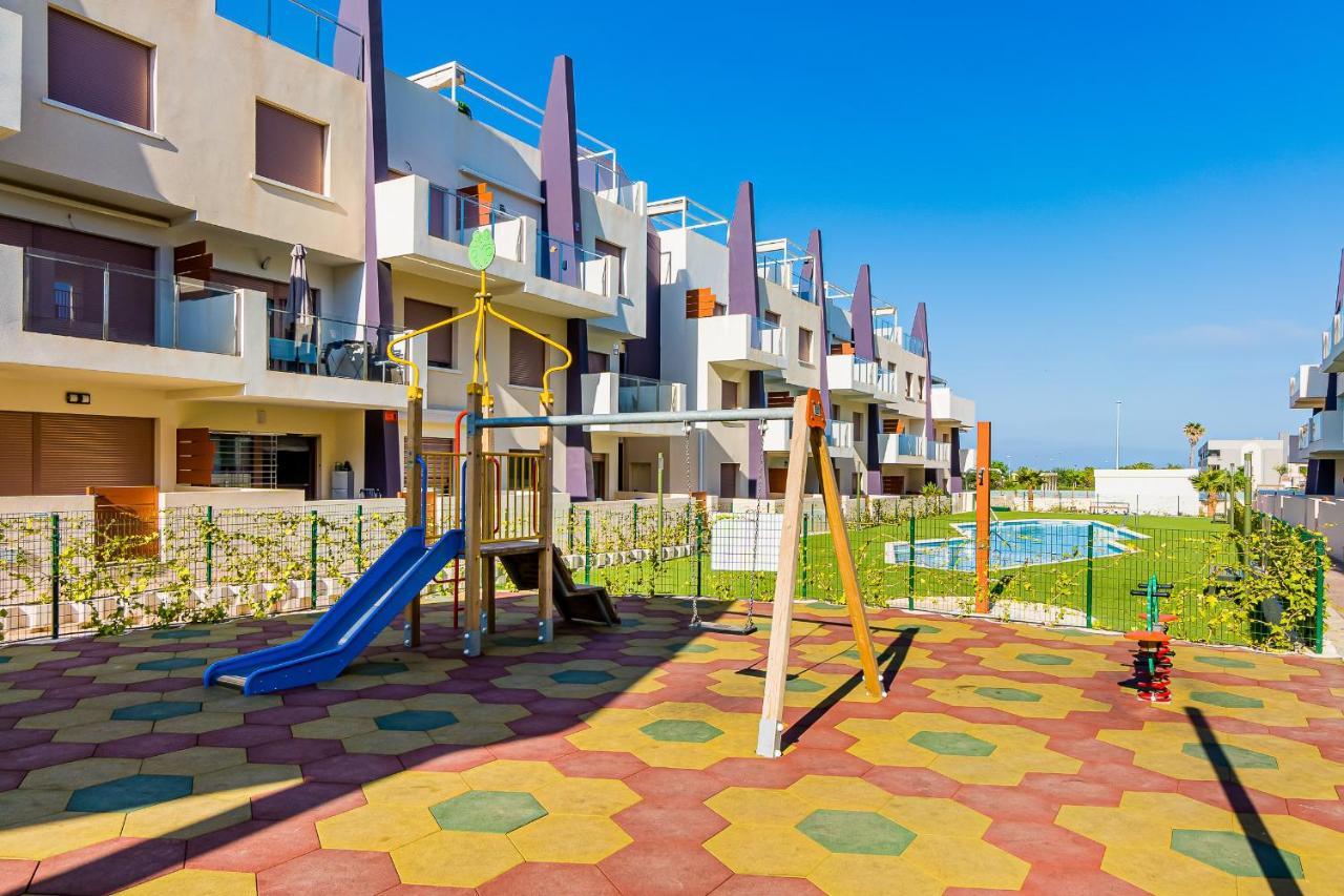 High Class 2 Bedroom Apartment With Underfloor Heating Torre de la Horadada ภายนอก รูปภาพ